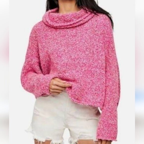 Chelsea & Theodore M Boxy Blue oversized Cowlneck Sweater - Picture 6 of 6